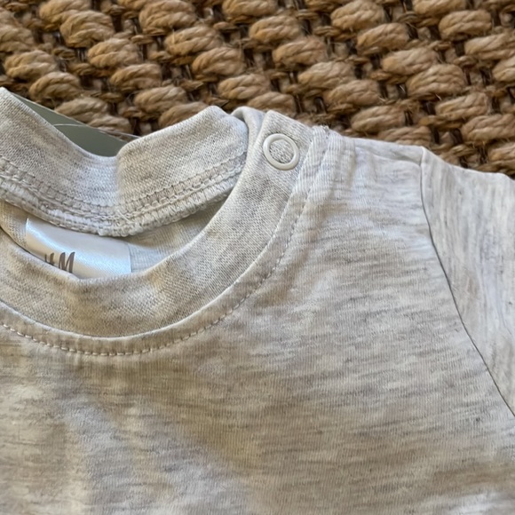 ⭐️SET OF 3⭐️  Baby T-Shirts. Size 3M. - Picture 2 of 5